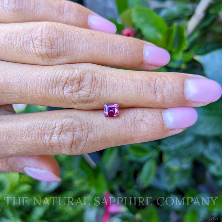 1.22 Ct. Reddish Pink Sapphire from Ceylon (Sri Lanka)