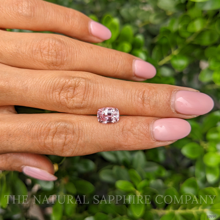 2.73 Ct. Pink Sapphire from Ceylon (Sri Lanka)