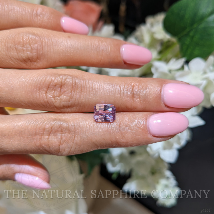 3.06 Ct. Purplish Pink Sapphire from Ceylon (Sri Lanka)