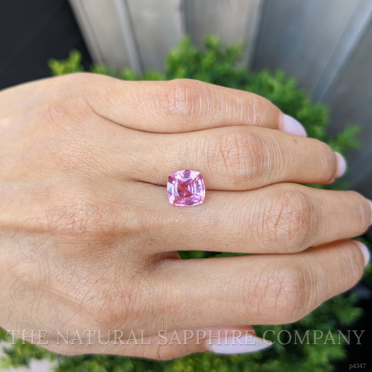 3.42 Ct. Pink Sapphire from Ceylon (Sri Lanka)