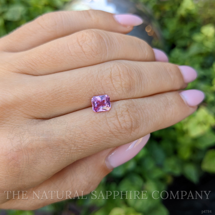 1.23 Ct. Pink Sapphire from Ceylon (Sri Lanka)