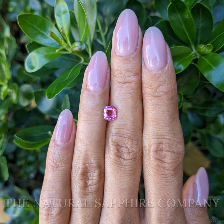 0.99 Ct. Pink Sapphire from Ceylon (Sri Lanka)