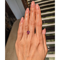2.08 Ct. Pink Sapphire from Ceylon (Sri Lanka) Life Style