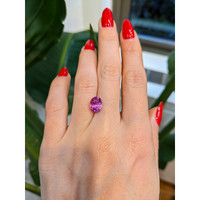 4.07 Ct. Pink Sapphire from Madagascar Life Style