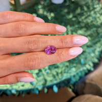 4.52 Ct. Pink Sapphire from Madagascar Life Style