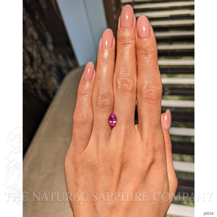 1.66 Ct. Pink Sapphire from Ceylon (Sri Lanka)