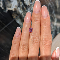 1.04 Ct. Pink Sapphire from Ceylon (Sri Lanka) Life Style