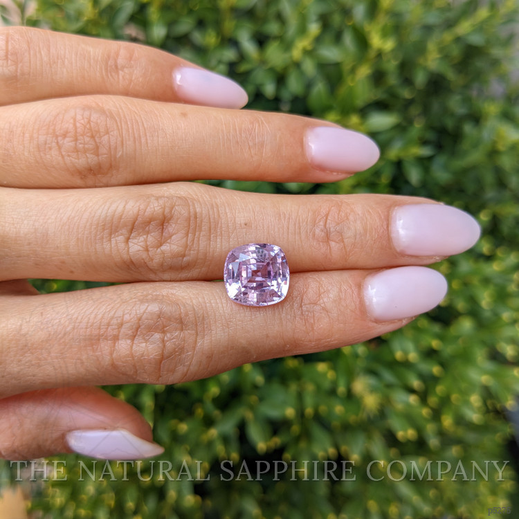 6.64 Ct. Pink Sapphire from Ceylon (Sri Lanka)