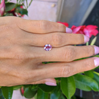 1.46 Ct. Pink Sapphire from Ceylon (Sri Lanka) Life Style