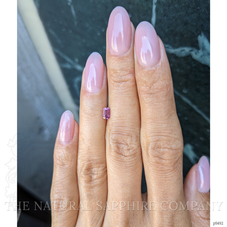 0.40 Ct. Pink Sapphire from Ceylon (Sri Lanka)