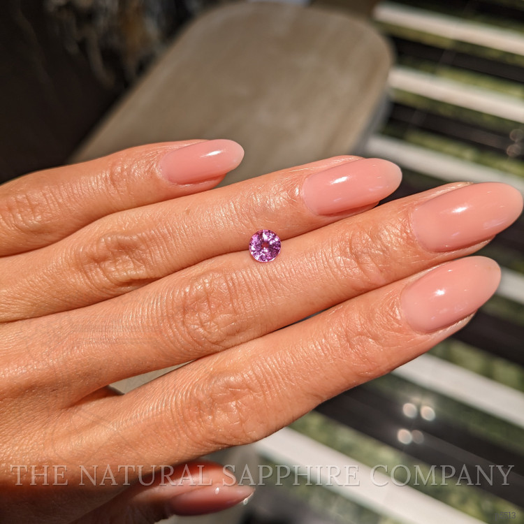 0.92 Ct. Pink Sapphire from Ceylon (Sri Lanka)