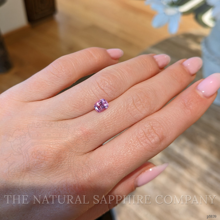 1.04 Ct. Pink Sapphire from Ceylon (Sri Lanka)