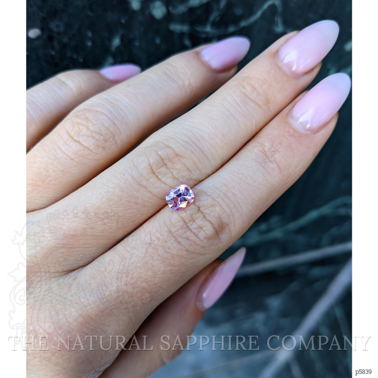 1.04 Ct. Pink Sapphire from Ceylon (Sri Lanka)