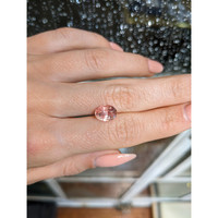 2.77 Ct. Sapphire from Madagascar Life Style