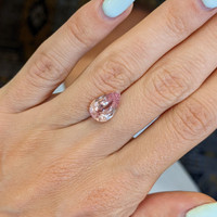 4.17 Ct. Padparadscha Sapphire from Ceylon (Sri Lanka) Life Style