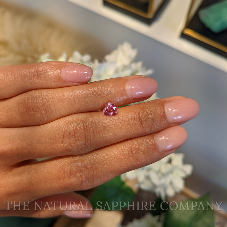 1.06 Ct. Padparadscha Sapphire from Ceylon (Sri Lanka)