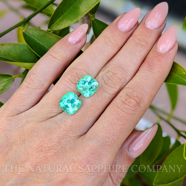 7.71 Ct.Tw. Emerald Pair from Colombia