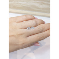 1.69&nbsp;Ct.Tw.Total Carat Weight White Sapphire Pair from Ceylon (Sri Lanka) Life Style