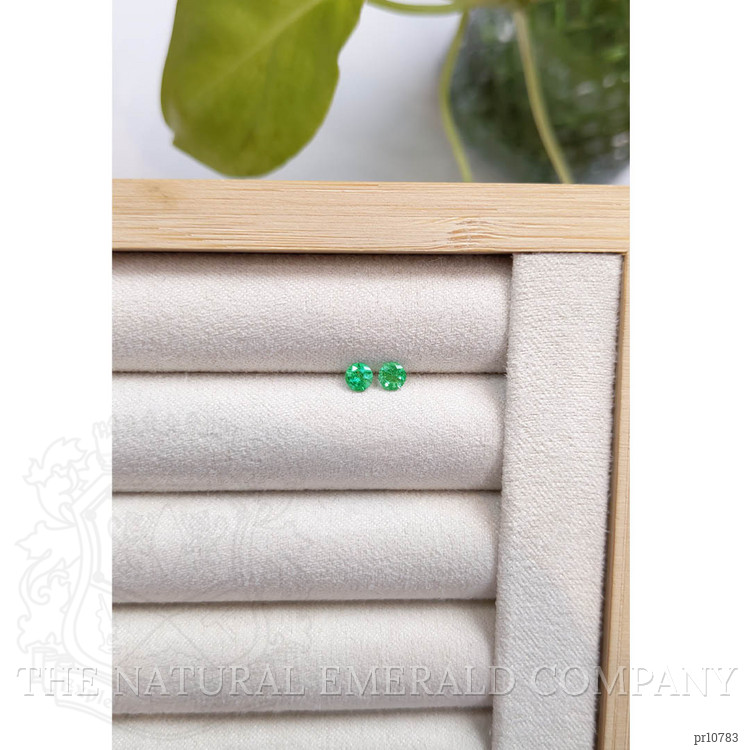 0.35 Ct.Tw. Emerald Pair from Zambia