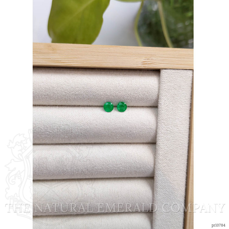 0.51 Ct.Tw. Emerald Pair from Colombia