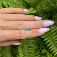 0.38 Ct.Tw.Total Carat Weight Emerald Pair from Colombia Life Style
