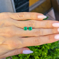 1.41&nbsp;Ct.Tw.Total Carat Weight Emerald Pair from Colombia Life Style