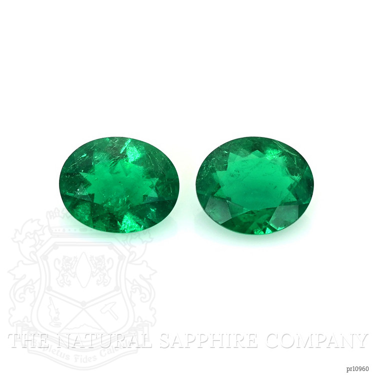 0.85 Ct.Tw. Emerald Pair from Colombia