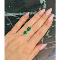 3.15 Ct.Tw.Total Carat Weight Emerald Pair from Colombia Life Style