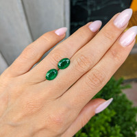 3.24 Ct.Tw.Total Carat Weight Emerald Pair from Colombia Life Style