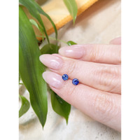 0.85&nbsp;Ct.Tw.Total Carat Weight Blue Sapphire Pair from Ceylon (Sri Lanka) Life Style
