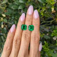 8.06&nbsp;Ct.Tw.Total Carat Weight Emerald Pair from Zambia Life Style