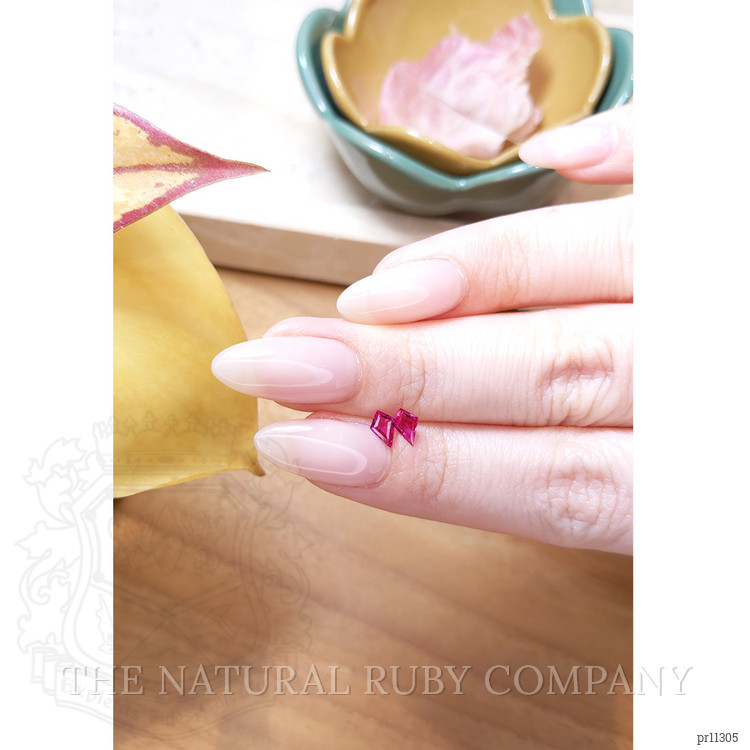 0.49 Ct.Tw. Ruby Pair from Mozambique