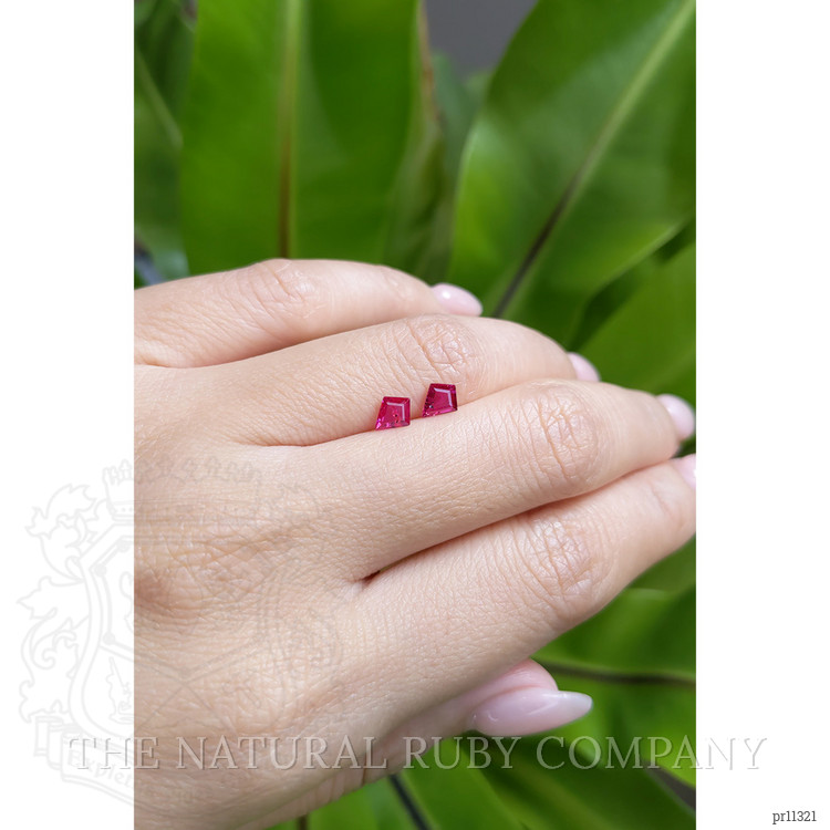 0.75 Ct.Tw. Ruby Pair from Mozambique
