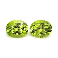 5.39&nbsp;Ct.Tw.Total Carat Weight Peridot Pair from Burma (Myanmar) Video