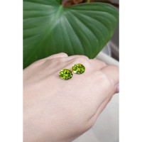 5.39&nbsp;Ct.Tw.Total Carat Weight Peridot Pair from Burma (Myanmar) Life Style