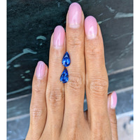 4.27&nbsp;Ct.Tw.Total Carat Weight Blue Sapphire Pair from Ceylon (Sri Lanka) Life Style