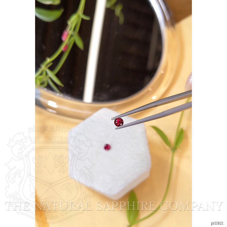 0.48 Ct.Tw. Ruby Pair from Mozambique