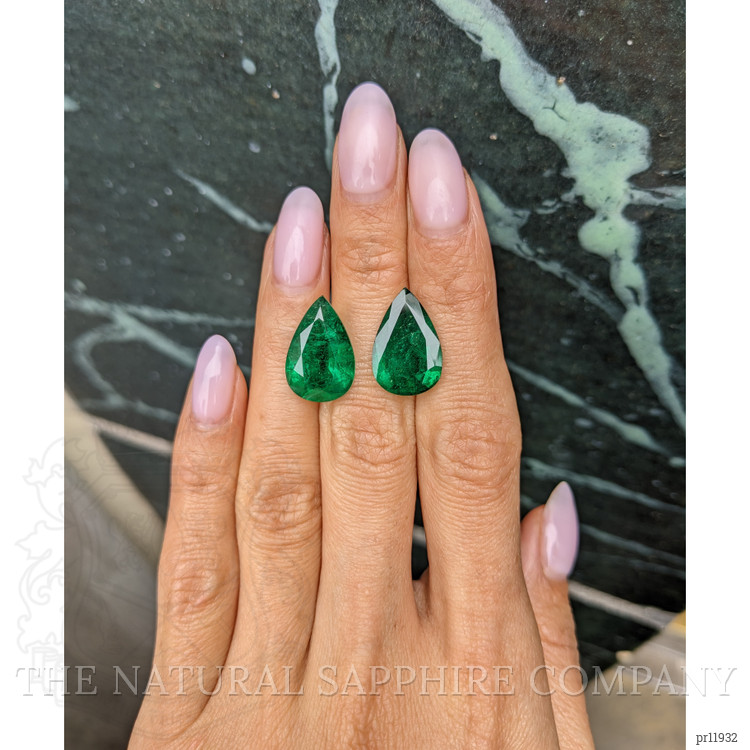14.07 Ct.Tw. Emerald Pair from Zambia