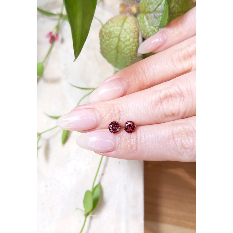 1.76 Ct.Tw. Garnet Pair from Tanzania