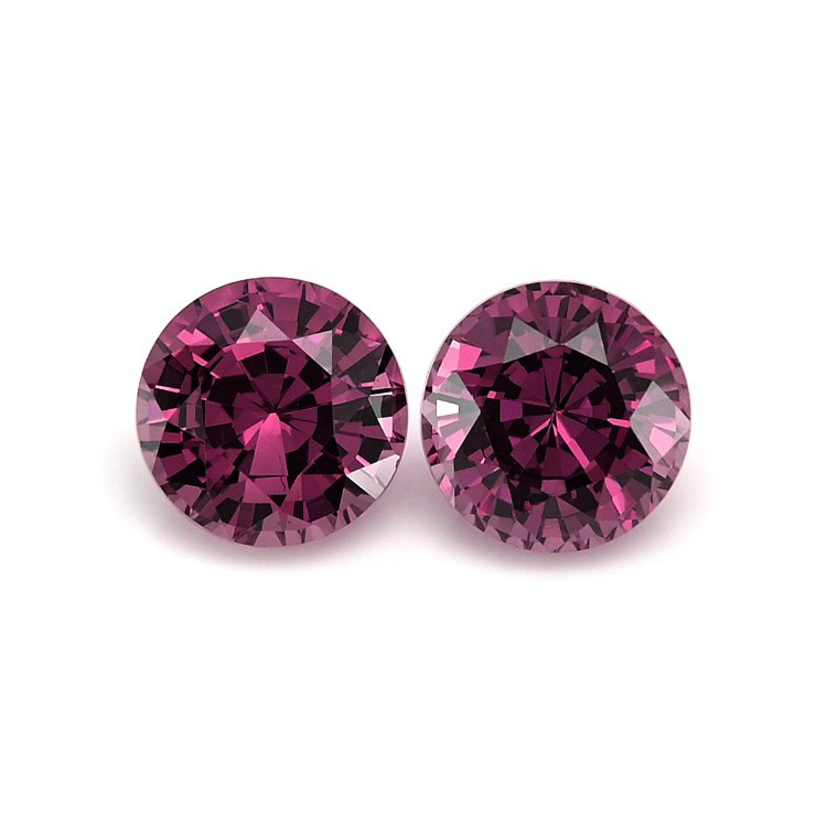 1.76 Ct.Tw. Garnet Pair from Tanzania