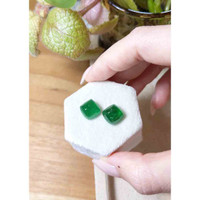 13.16&nbsp;Ct.Tw.Total Carat Weight Cabochon Emerald Pair from Zambia Life Style