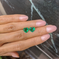 3.13 Ct.Tw.Total Carat Weight Emerald Pair from Zambia Life Style