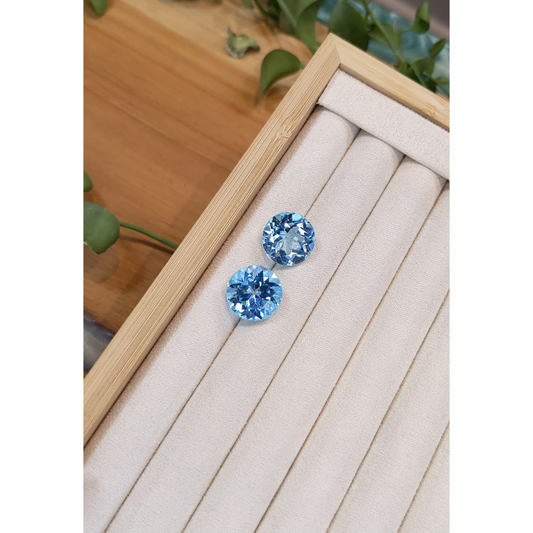 28.61 Ct.Tw. Topaz Pair from Brazil