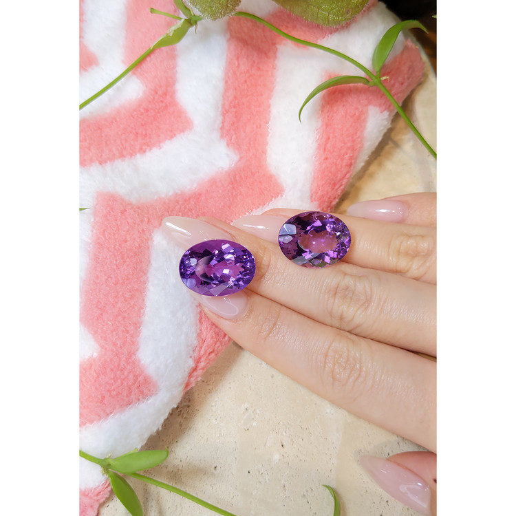 33.66 Ct.Tw. Amethyst Pair from Brazil