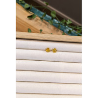 2.92&nbsp;Ct.Tw.Total Carat Weight Orangish Yellow Sapphire Pair from Ceylon (Sri Lanka) Life Style