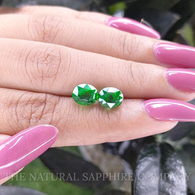 4.22 Ct.Tw. Tsavorite Garnet Pair from Tanzania