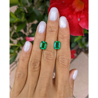 4.18&nbsp;Ct.Tw.Total Carat Weight Emerald Pair from Zambia Life Style
