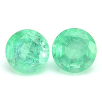5.07&nbsp;Ct.Tw.Total Carat Weight Emerald Pair from Colombia Video