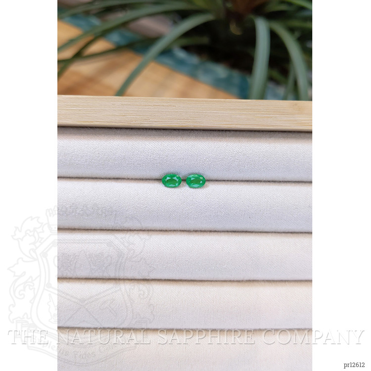 0.97 Ct.Tw. Emerald Pair from Zambia