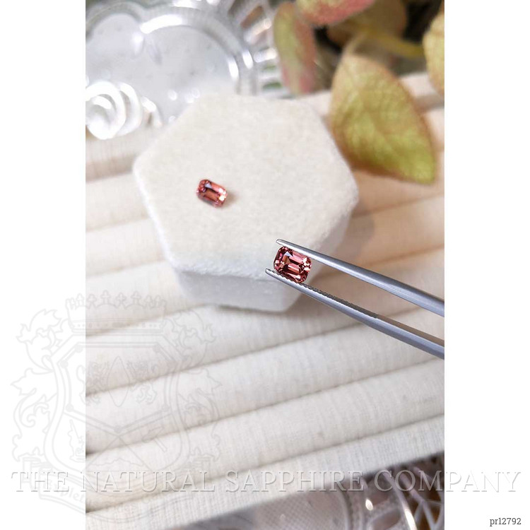 1.95 Ct.Tw. Malaya Garnet Pair from Tanzania
